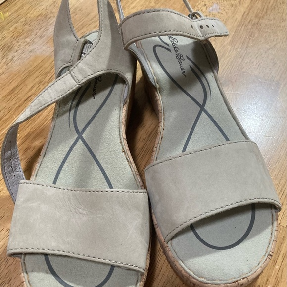 Beautiful eddie Bauer size 9 - Picture 1 of 7